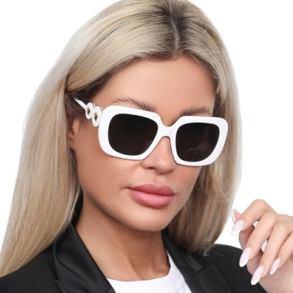 NEW VE4434 314/87 VERSACE SUNGLASSES VERSACE VE4434 WHITE - Picture 3 of 5